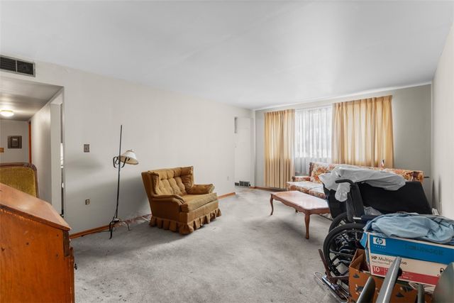 114 Grant Ave, Millvale, PA 15209