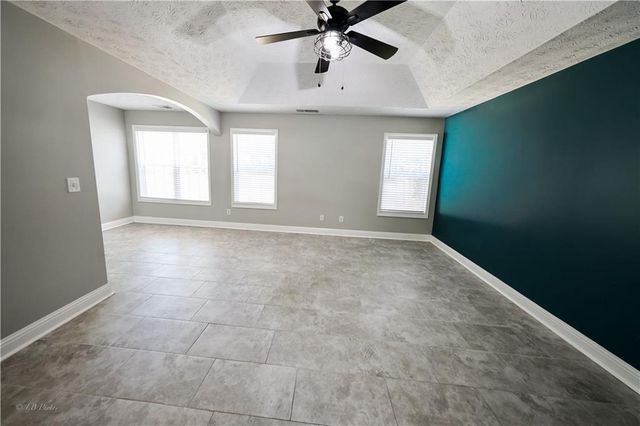 918 Golden Meadows Lane, Loganville, GA 30052