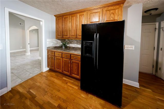 918 Golden Meadows Lane, Loganville, GA 30052