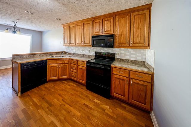 918 Golden Meadows Lane, Loganville, GA 30052