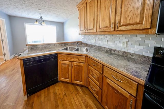 918 Golden Meadows Lane, Loganville, GA 30052