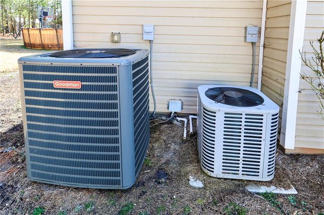 918 Golden Meadows Lane, Loganville, GA 30052