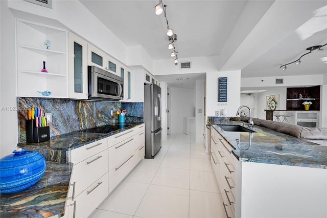 16445 Collins Ave 2228, Sunny Isles Beach, FL 33160