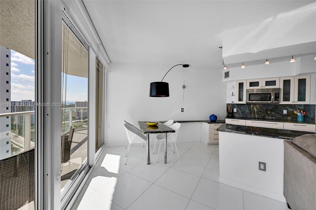 16445 Collins Ave 2228, Sunny Isles Beach, FL 33160