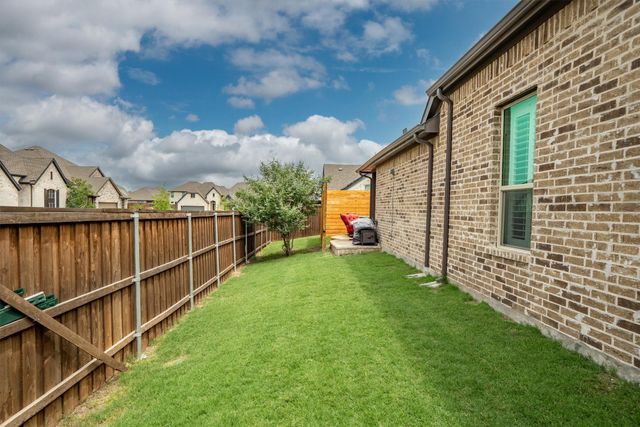 1363 Tecoma Trail, Justin, TX 76247