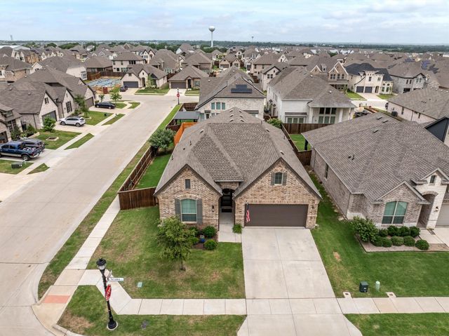 1363 Tecoma Trail, Justin, TX 76247