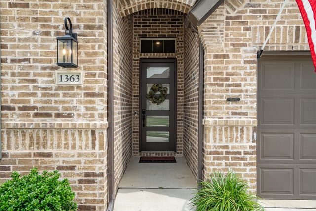 1363 Tecoma Trail, Justin, TX 76247