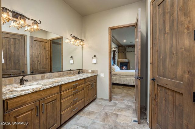 4479 Nambe Arc, Las Cruces, NM 88011
