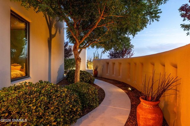 4479 Nambe Arc, Las Cruces, NM 88011