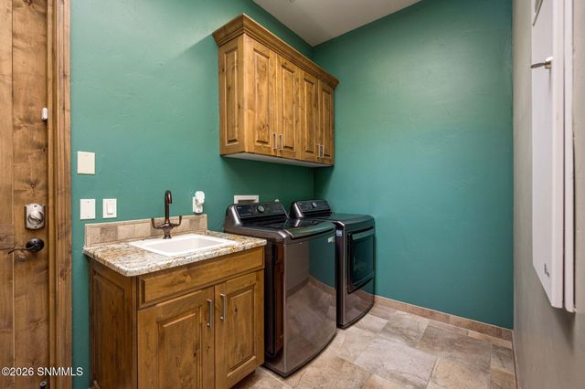 4479 Nambe Arc, Las Cruces, NM 88011