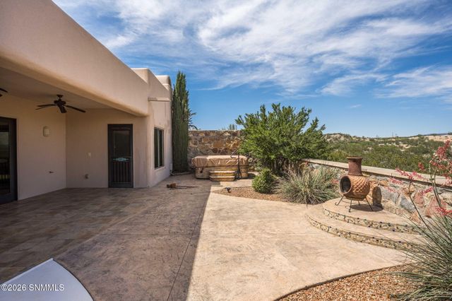 4479 Nambe Arc, Las Cruces, NM 88011