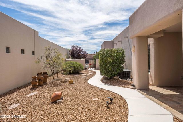 4479 Nambe Arc, Las Cruces, NM 88011
