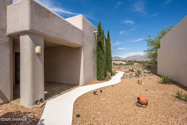 4479 Nambe Arc, Las Cruces, NM 88011