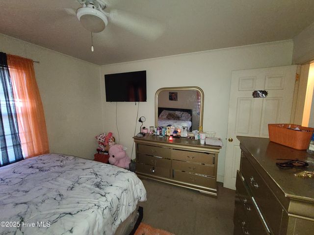 1904 Northwood Drive, Kinston, NC 28501