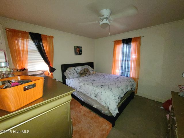 1904 Northwood Drive, Kinston, NC 28501