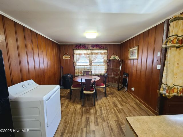 1904 Northwood Drive, Kinston, NC 28501