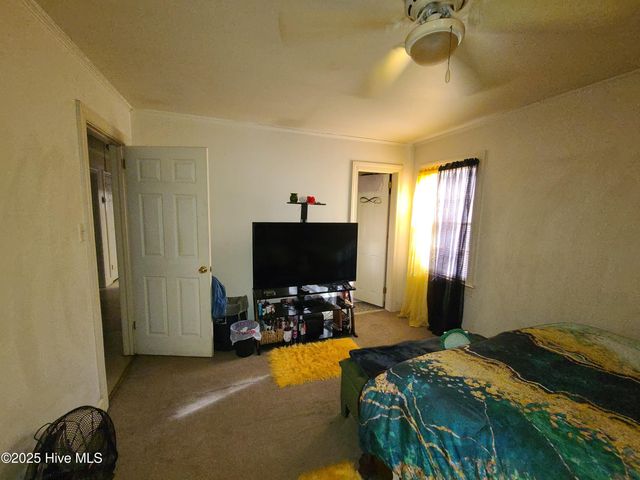 1904 Northwood Drive, Kinston, NC 28501