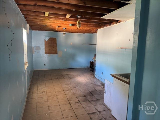 1222 SE 36th Street, Savannah, GA 31404