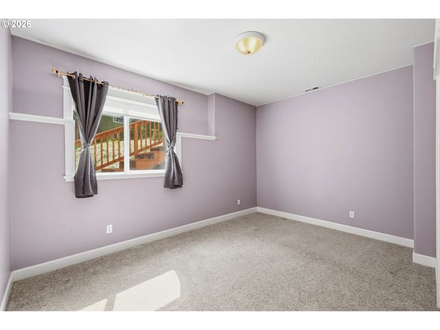 3410 VIDERA Dr, Eugene, OR 97405