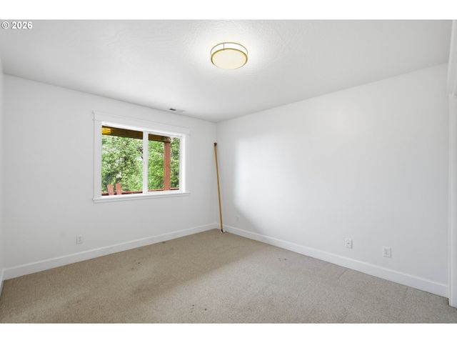 3410 VIDERA Dr, Eugene, OR 97405