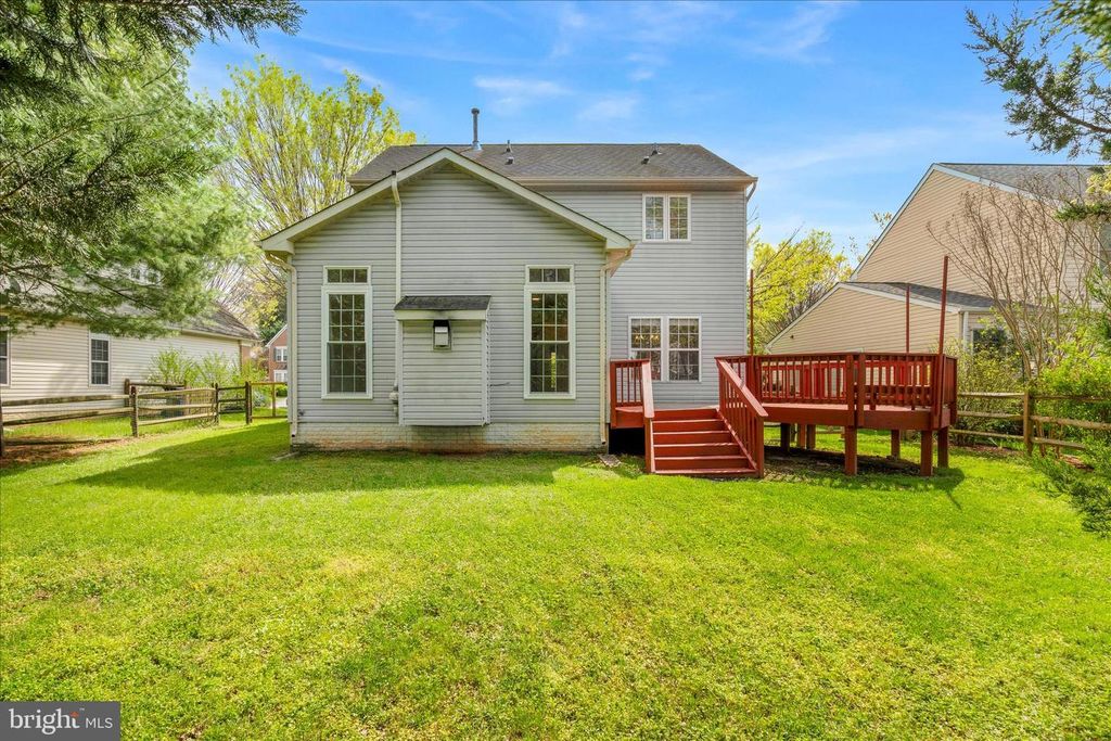 Image 52 of property listing at 1727 ALGONQUIN RD E, Frederick, MD 21701