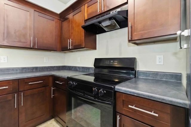 2873 W Obsidian Street, Fayetteville, AR 72704