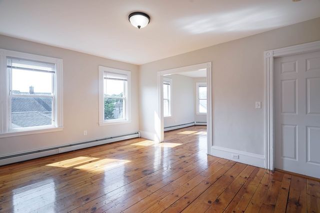 321 Jefferson 2, Salem, MA 01970