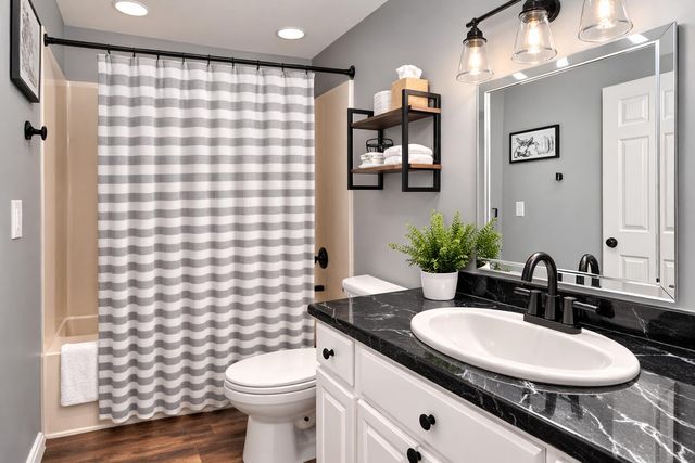 100 Getaway Circle Unit 161 1& 2, Kimberling City, MO 65686