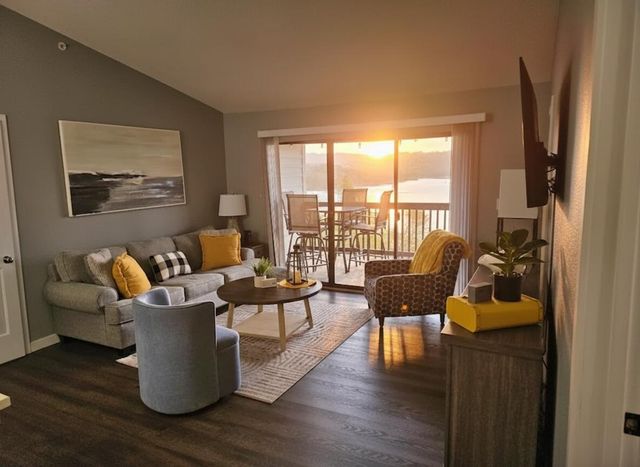 100 Getaway Circle Unit 161 1& 2, Kimberling City, MO 65686