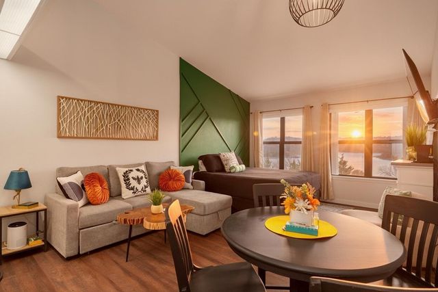 100 Getaway Circle Unit 161 1& 2, Kimberling City, MO 65686