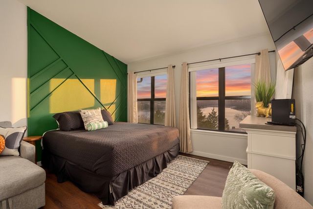 100 Getaway Circle Unit 161 1& 2, Kimberling City, MO 65686