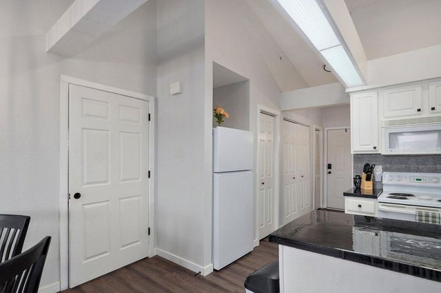 100 Getaway Circle Unit 161 1& 2, Kimberling City, MO 65686