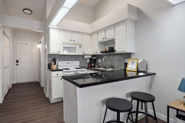 100 Getaway Circle Unit 161 1& 2, Kimberling City, MO 65686