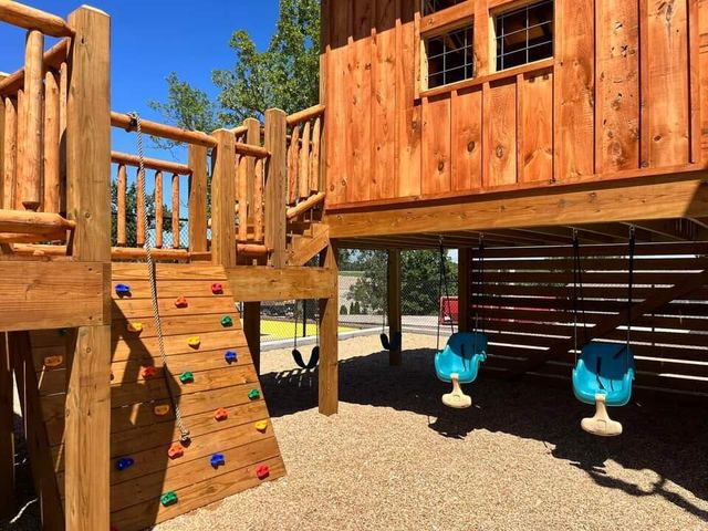 100 Getaway Circle Unit 161 1& 2, Kimberling City, MO 65686