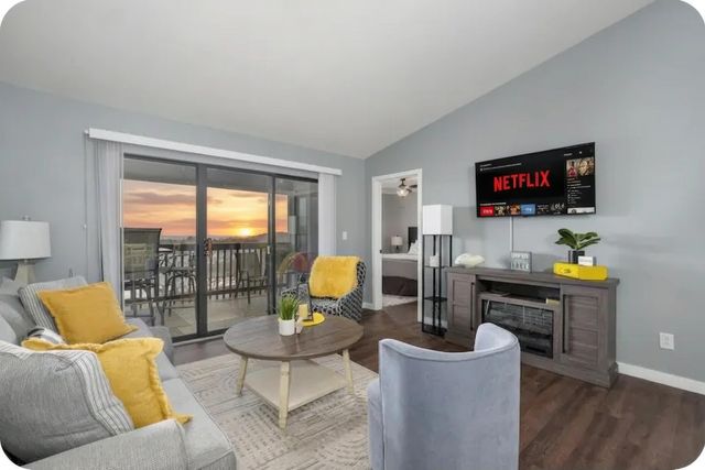 100 Getaway Circle Unit 161 1& 2, Kimberling City, MO 65686