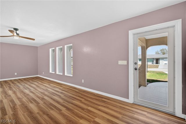 1308 SE 33rd ST, Cape Coral, FL 33904