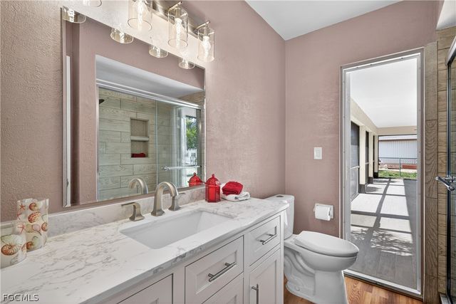 1308 SE 33rd ST, Cape Coral, FL 33904