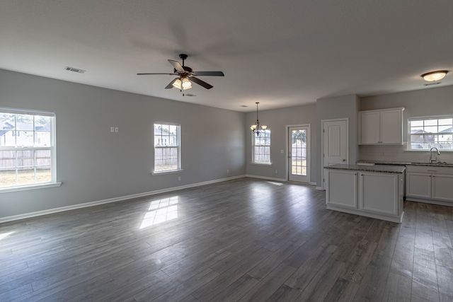 377 Bobwhite Trail NE, Ludowici, GA 31316