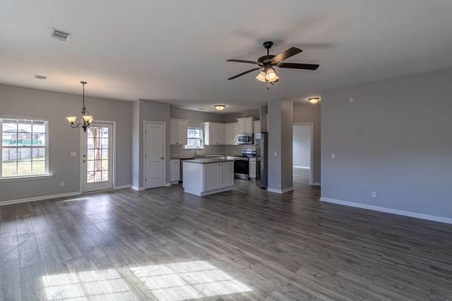 377 Bobwhite Trail NE, Ludowici, GA 31316