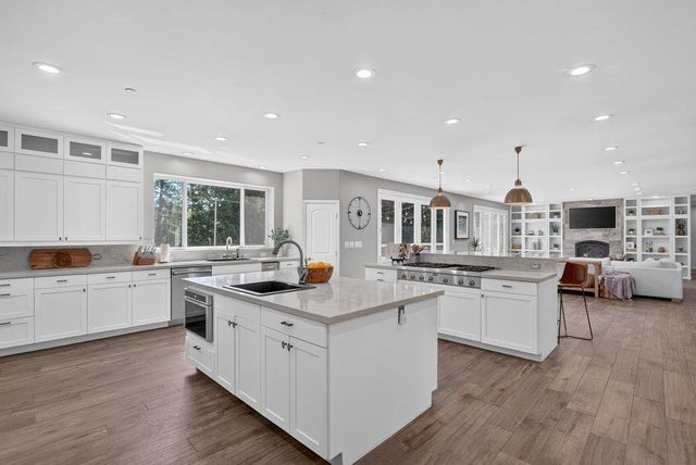 303 Sanborn Lane, Felton, CA 95018