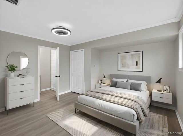 2149 Isabell Drive, Troy, MI 48083