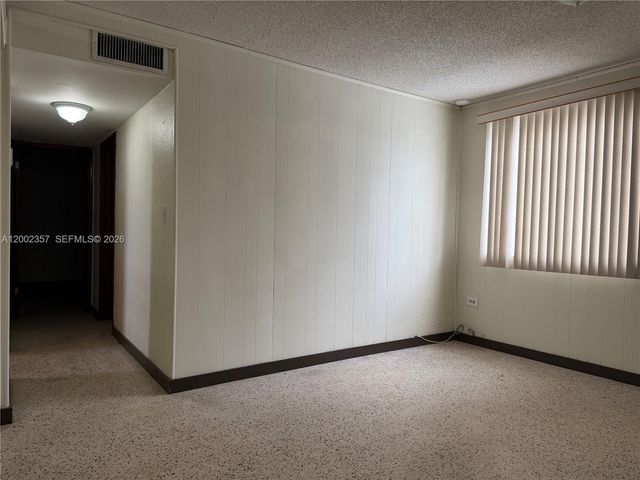 251 SW 69th Ave, Miami, FL 33144