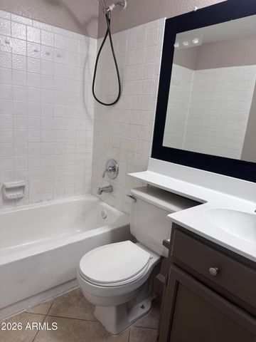 8888 N 47TH Avenue 239, Glendale, AZ 85302