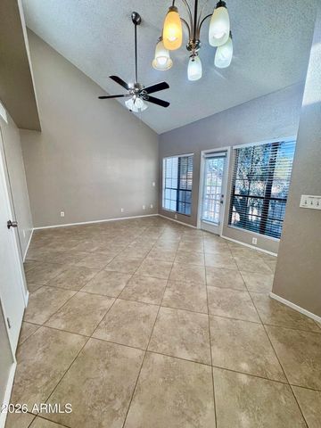 8888 N 47TH Avenue 239, Glendale, AZ 85302