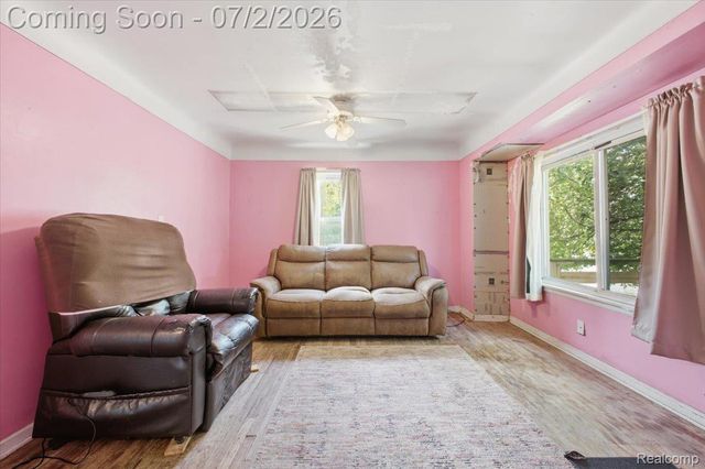 5202 Dupont Street, Flint, MI 48505
