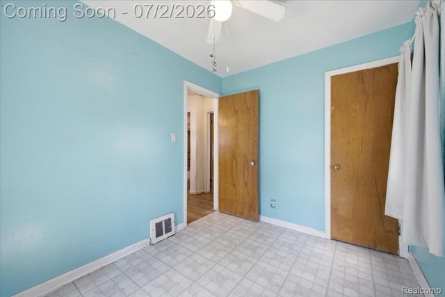 5202 Dupont Street, Flint, MI 48505