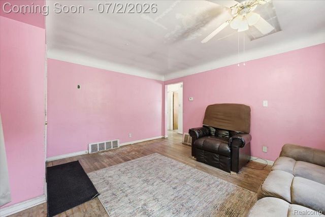 5202 Dupont Street, Flint, MI 48505