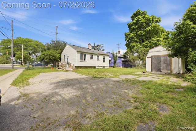 5202 Dupont Street, Flint, MI 48505