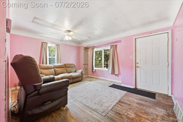 5202 Dupont Street, Flint, MI 48505