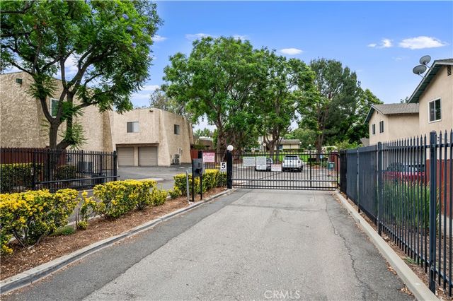 1373 Wheaton Way, Riverside, CA 92507
